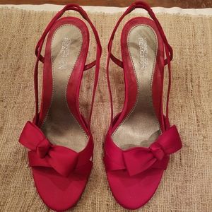 Kenneth Cole Reaction Red Satin Slingbacks 7.5